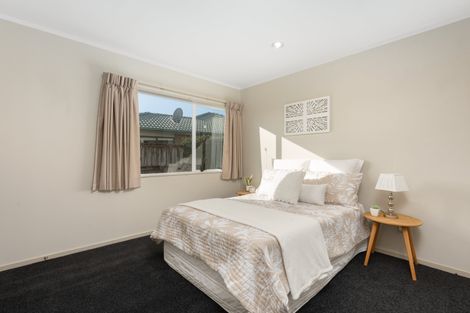 Photo of property in 18 Ocean Crest, Papamoa Beach, Papamoa, 3118