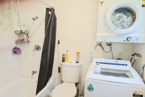 Photo of property in 60a Croydon Street, Karori, Wellington, 6012