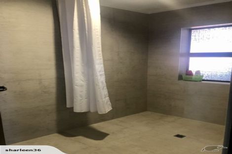 Photo of property in 37 Branch Road, Highlands Park, New Plymouth, 4312