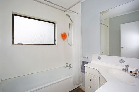 Photo of property in 31 Moloney Terrace, Pukekohe, 2120