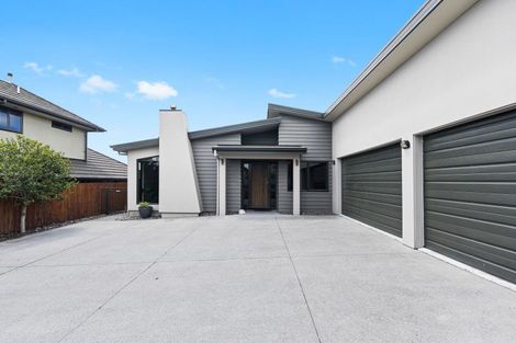 Photo of property in 82 Brymer Road, Grandview Heights, Hamilton, 3200