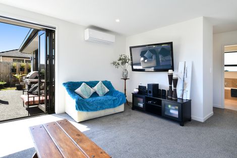 Photo of property in 7 Piata Street, Papamoa Beach, Papamoa, 3118