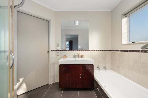 Photo of property in 18 Ocean Crest, Papamoa Beach, Papamoa, 3118