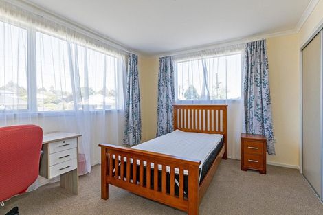 Photo of property in 35 Oban Street, Holmes Hill, Oamaru, 9401