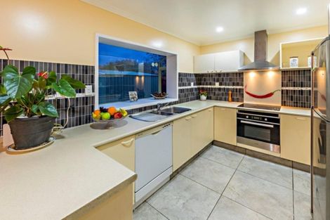 Photo of property in 40 Farmdale Court, Flat Bush, Auckland, 2019