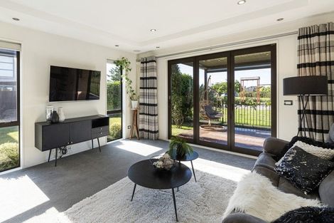 Photo of property in 14 Mariposa Crescent, Aidanfield, Christchurch, 8025