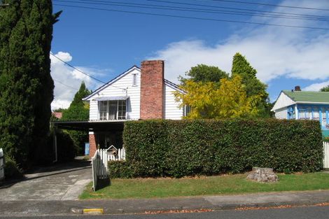 Photo of property in 6 Woolley Avenue, New Lynn, Auckland, 0600
