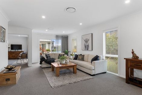 Photo of property in 104 Petries Road, Woodend, 7610