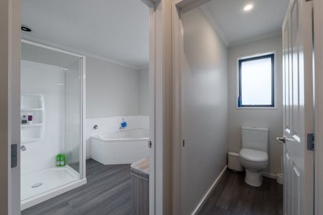 Photo of property in 33 Marama Avenue South, Otatara, Invercargill, 9879