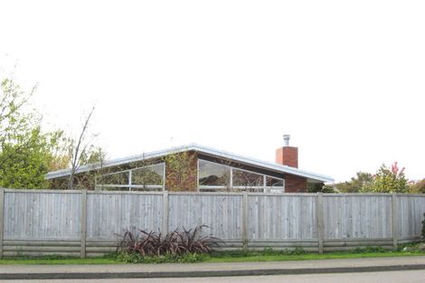 Photo of property in 30 Saint Hill Lane, Havelock North, 4130