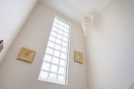 Photo of property in 8 Landel Place, Whitianga, 3510