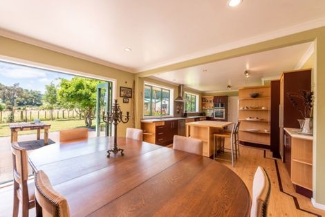 Photo of property in 33 Mokena Kohere Street, Manakau, Levin, 5573