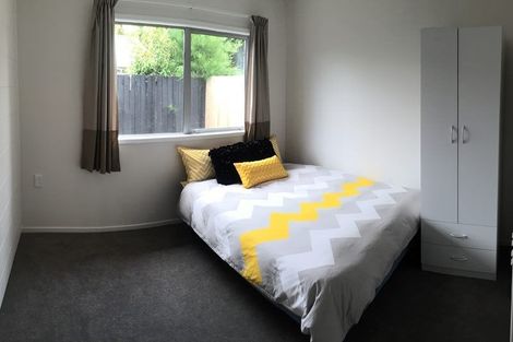 Photo of property in 6a Tonga Place, Riccarton, Christchurch, 8041