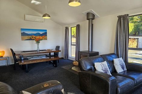 Photo of property in 12 O'neill Place, Lake Tekapo, 7999