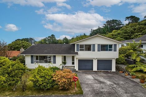 Photo of property in 14 Ardal Grove, Tirohanga, Lower Hutt, 5010