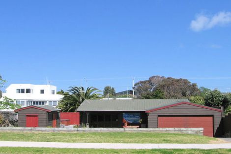 Photo of property in 46 Motiti Road, Papamoa Beach, Papamoa, 3118