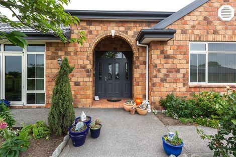 Photo of property in 10 Meeking Place, Aidanfield, Christchurch, 8025
