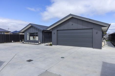 Photo of property in 32 Tawhai Crescent, Wharewaka, Taupo, 3330