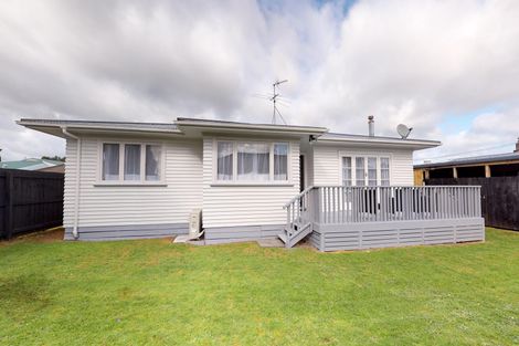 Photo of property in 12a Hunua Road, Papakura, 2110