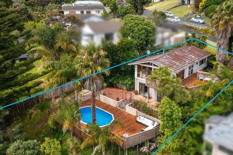 Photo of property in 105 Kia Ora Road, Beach Haven, Auckland, 0626