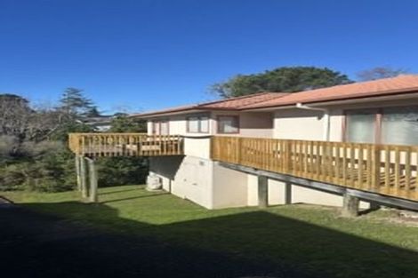 Photo of property in 31 Copplestone Place, New Lynn, Auckland, 0600