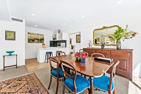 Photo of property in 20 Chatswood Grove, Chatswood, Auckland, 0626