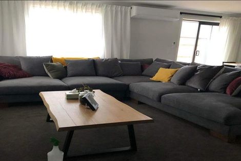 Photo of property in 32 Aratapu Street, Waitara, 4320