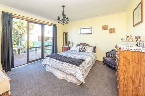 Photo of property in 75 Fitzherbert Avenue, Tawhero, Whanganui, 4501