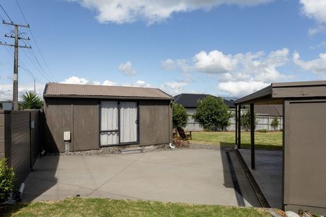 Photo of property in 306 Omokoroa Road, Omokoroa, 3114