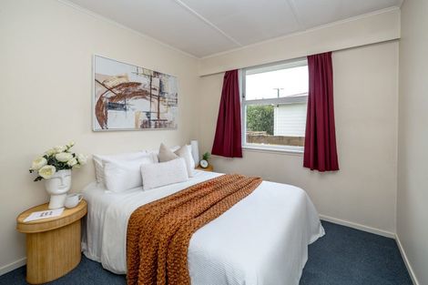 Photo of property in 69 Woodward Street East, Featherston, 5710