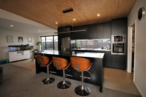 Photo of property in 74 Larch Crescent, Alexandra, 9320