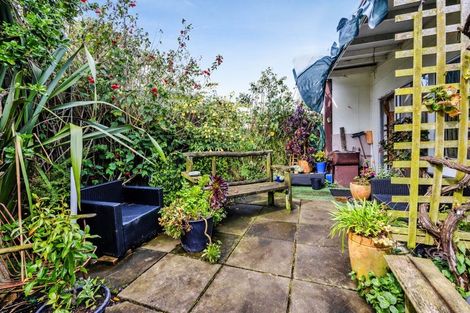 Photo of property in 77 Kapuni Street, Manaia, 4612