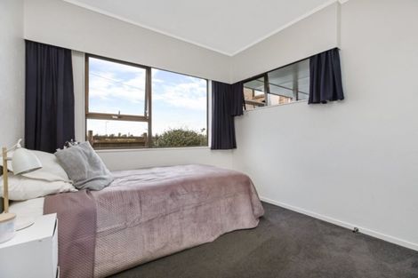 Photo of property in 2/38 Koromiko Street, New Lynn, Auckland, 0600