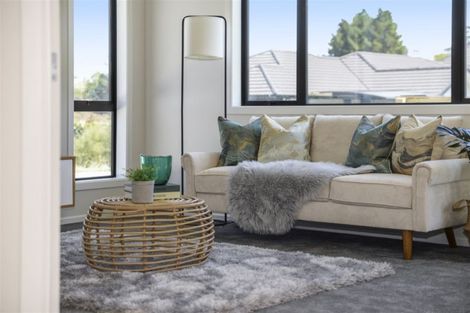 Photo of property in 1 Waikaka Place, Rototuna North, Hamilton, 3210