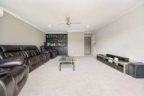 Photo of property in 165b Oraha Road, Kumeu, 0892