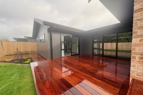 Photo of property in 14 Parkside Avenue, Maewa, Feilding, 4702