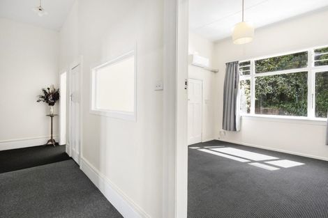 Photo of property in 74 Sar Street, Wadestown, Wellington, 6012