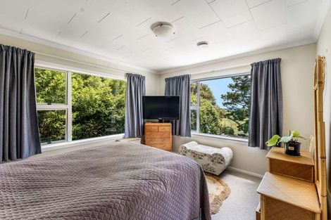 Photo of property in 21 Pararewa Drive, Whalers Gate, New Plymouth, 4310