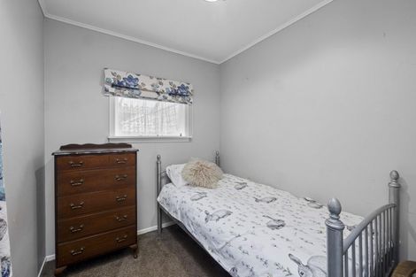 Photo of property in 13 Moir Street, Eltham, 4322