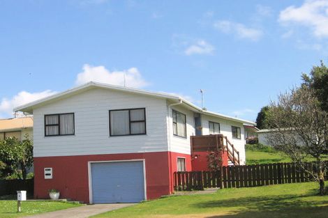 Photo of property in 3 Goldie Street, Pukehangi, Rotorua, 3015
