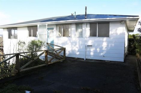 Photo of property in 6 Banksia Grove, Maungaraki, Lower Hutt, 5010