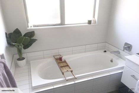 Photo of property in 21 Carrs Road, Wigram, Christchurch, 8025