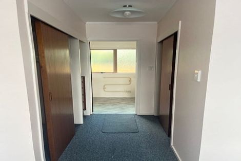 Photo of property in 1/31 Marlborough Avenue, Glenfield, Auckland, 0629