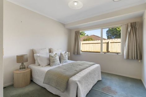 Photo of property in 13 Montilla Place, Manurewa, Auckland, 2102