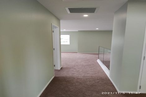 Photo of property in 21a The Boulevard, Sunnyhills, Auckland, 2010