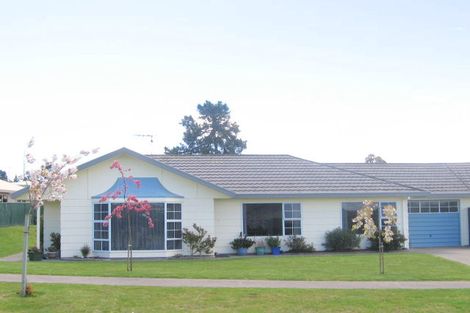 Photo of property in 2/8 Herapeka Street, Nukuhau, Taupo, 3330