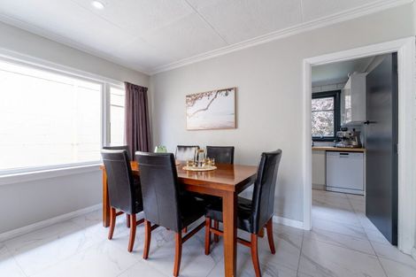 Photo of property in 2a Watson Street, Green Island, Dunedin, 9018