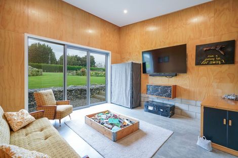 Photo of property in 124 Fairweather Road, Mill Road, Invercargill, 9872