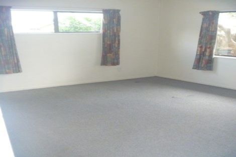 Photo of property in 2/65 Marne Road, Papakura, 2110