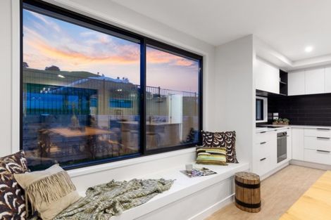 Photo of property in 80 Whakaturou Crescent, Pyes Pa, Tauranga, 3112